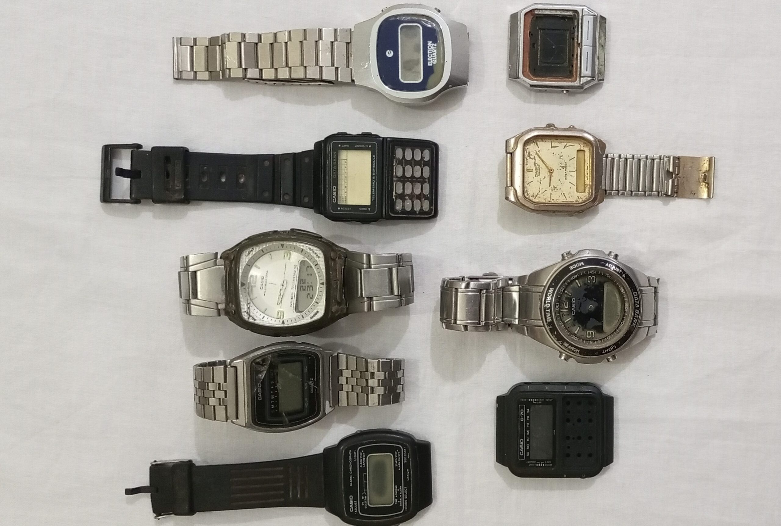 Lot of 18 Vintage Antique Preowned Digital Watches Casio Seiko Citizen Japan - PK00009 - vintagewatches.pk