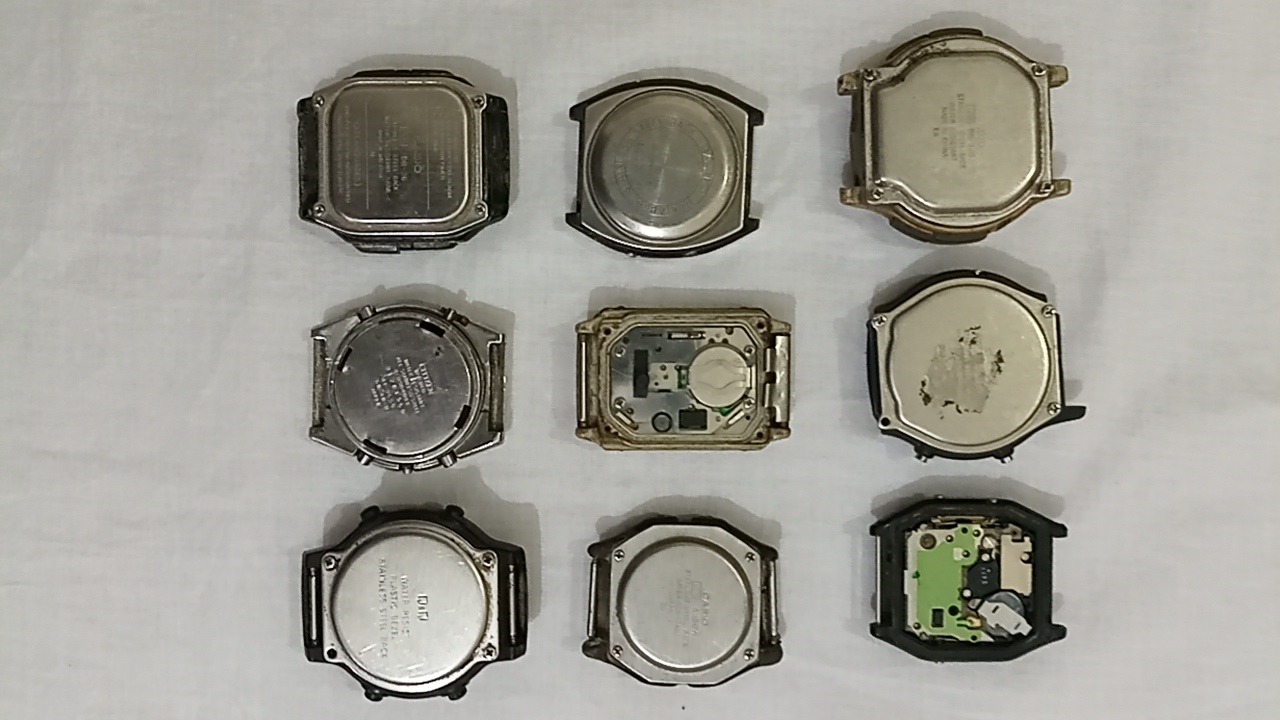 Lot of 18 Vintage Antique Preowned Digital Watches Casio Seiko Citizen Japan - PK00009-IMG_20221020_185640_4 - VintageWatches.PK