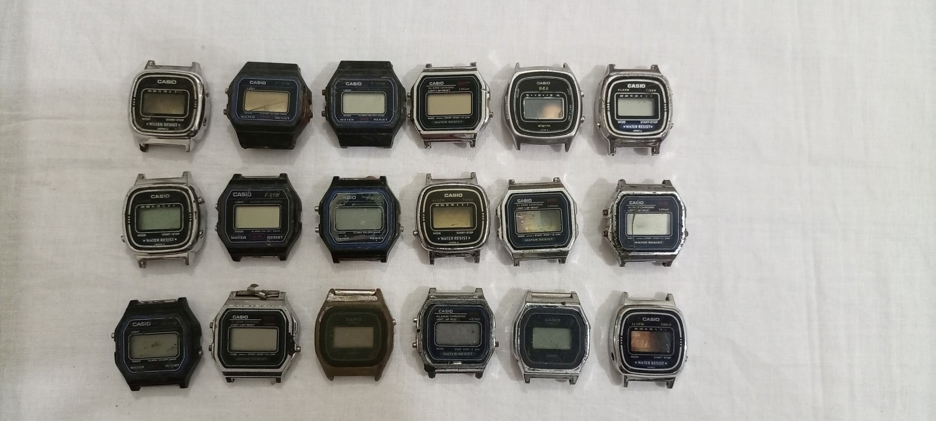 Lot 18 Casio Kids Ladies Women Vintage Rare Antique Digital LCD Watches - PK00004 - vintagewatches.pk